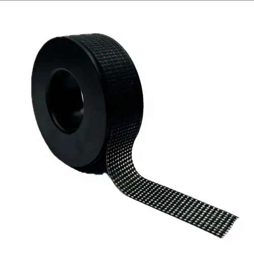 Taśma perforowana czarna.png